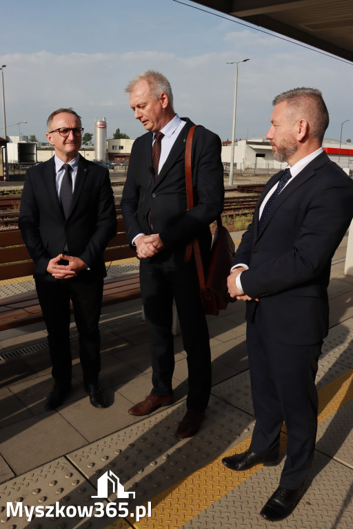 Fotorelacja: Inauguracyjny przejazd pociągu Częstochowa Kraków przez Myszków