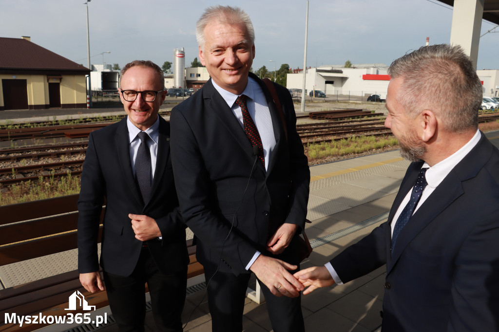 Fotorelacja: Inauguracyjny przejazd pociągu Częstochowa Kraków przez Myszków