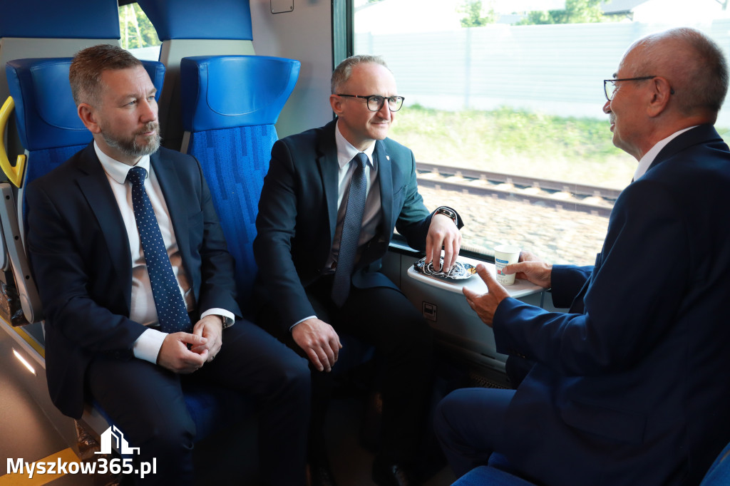 Fotorelacja: Inauguracyjny przejazd pociągu Częstochowa Kraków przez Myszków