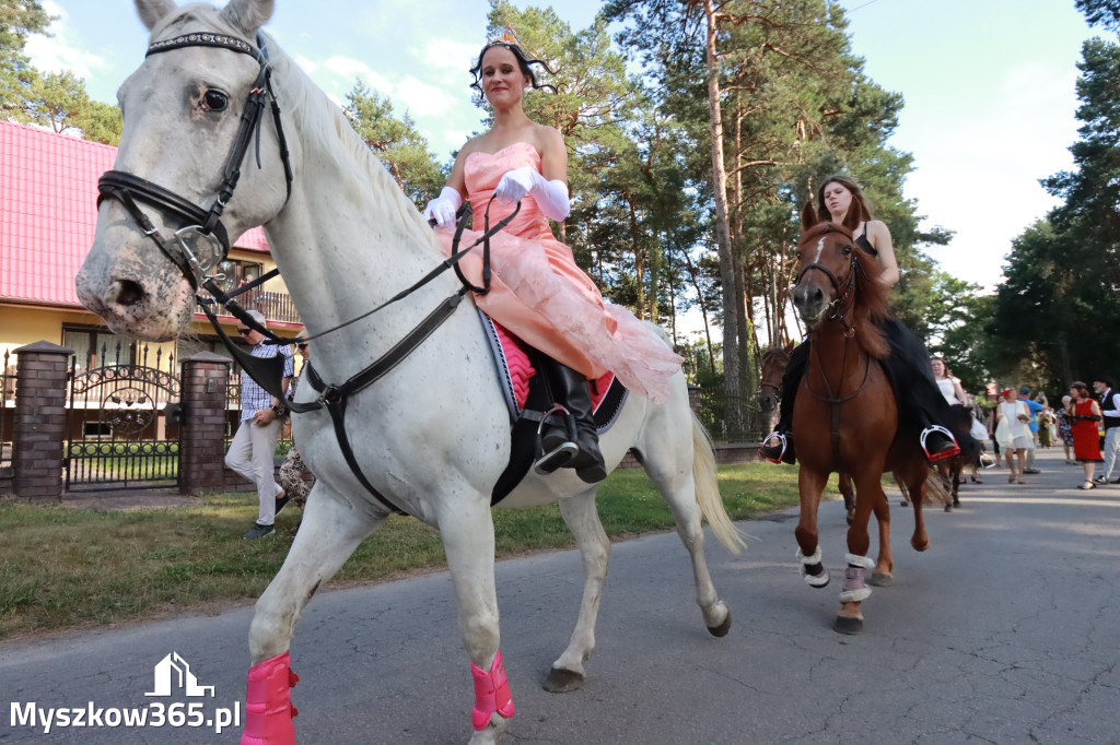Fotorelacja I: Imieniny Hrabiny w Żarkach Letnisku Gmina Poraj - Orszak