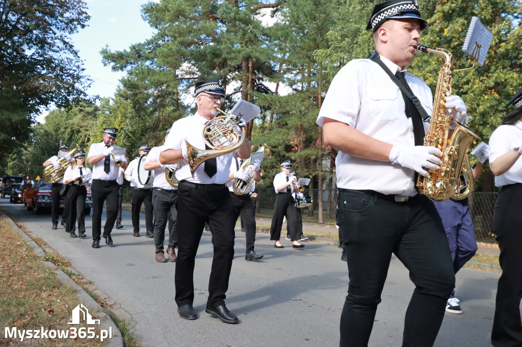 Fotorelacja I: Imieniny Hrabiny w Żarkach Letnisku Gmina Poraj - Orszak