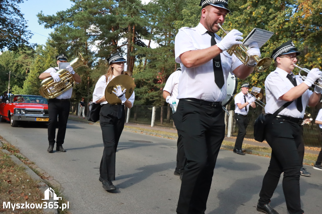 Fotorelacja I: Imieniny Hrabiny w Żarkach Letnisku Gmina Poraj - Orszak