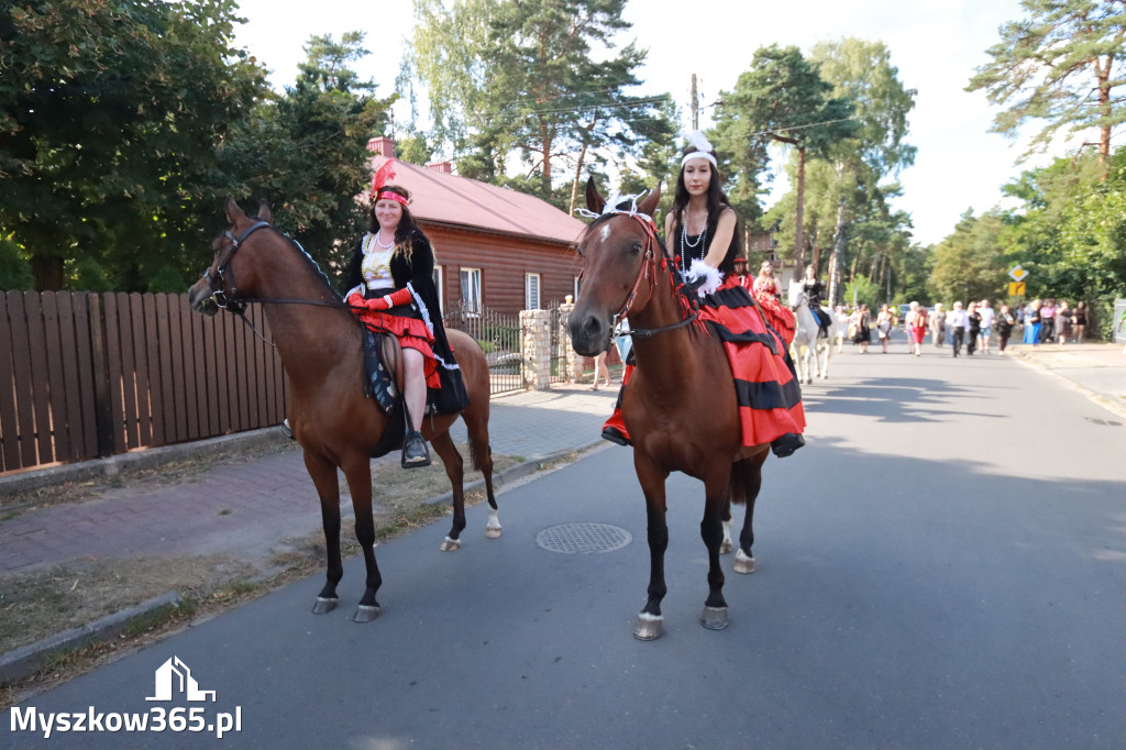 Fotorelacja I: Imieniny Hrabiny w Żarkach Letnisku Gmina Poraj - Orszak