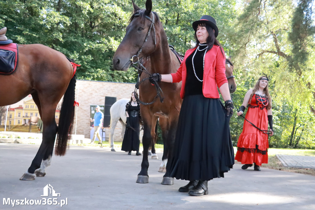 Fotorelacja II: Imieniny Hrabiny w Żarkach Letnisku Gmina Poraj