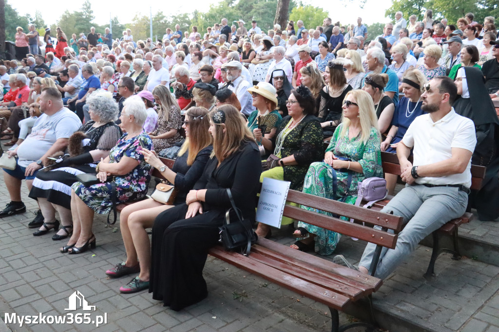 Fotorelacja II: Imieniny Hrabiny w Żarkach Letnisku Gmina Poraj