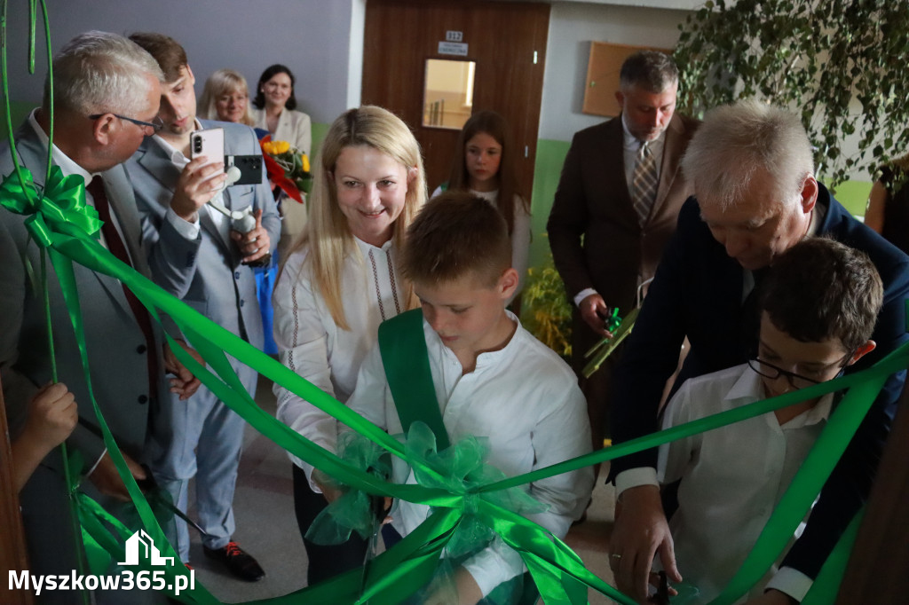 Fotorelacja: Rozpoczęcie nowego roku szkolnego w SP3 Myszków