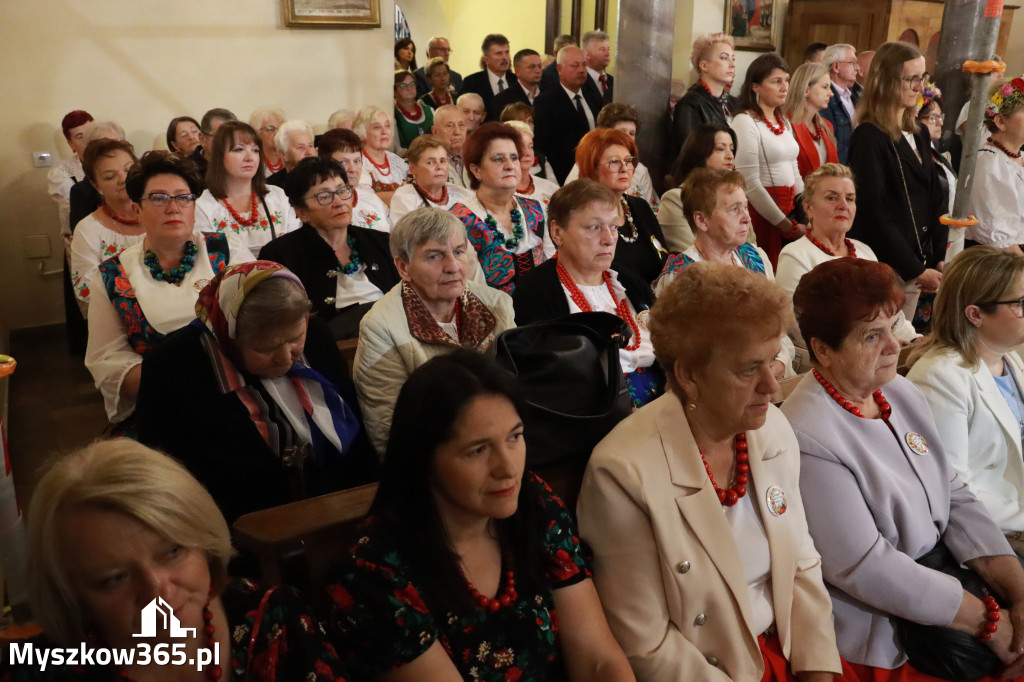 Fotorelacja I: Dożynki Powiatu Myszkowskiego w Niegowie