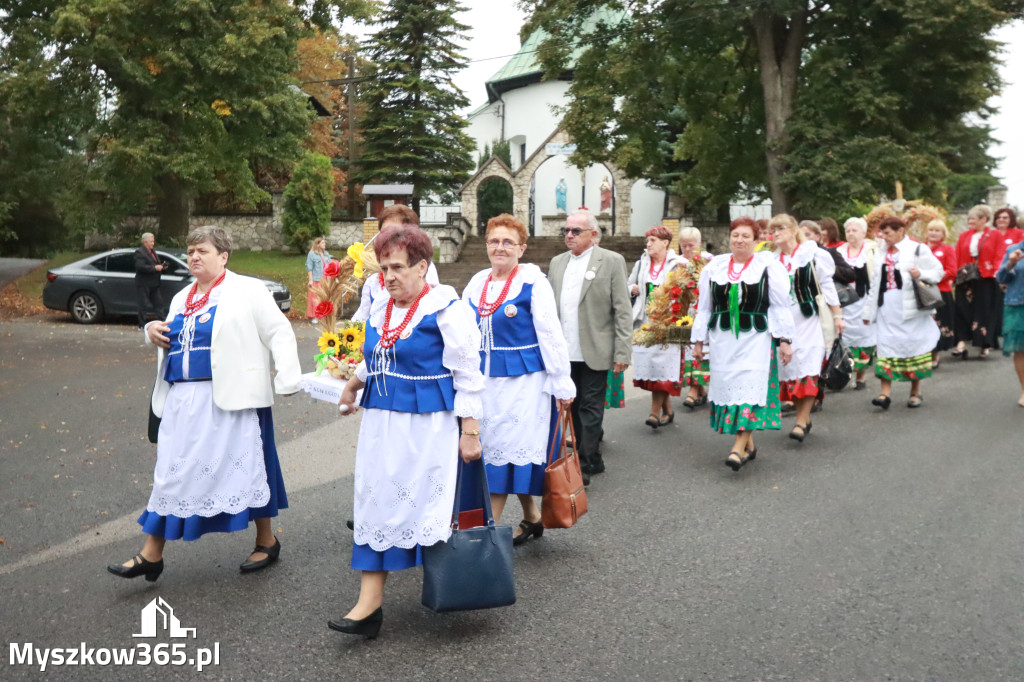 Fotorelacja I: Dożynki Powiatu Myszkowskiego w Niegowie