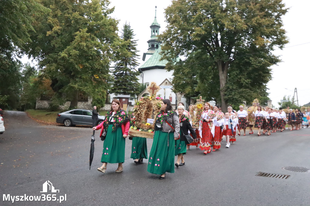 Fotorelacja I: Dożynki Powiatu Myszkowskiego w Niegowie