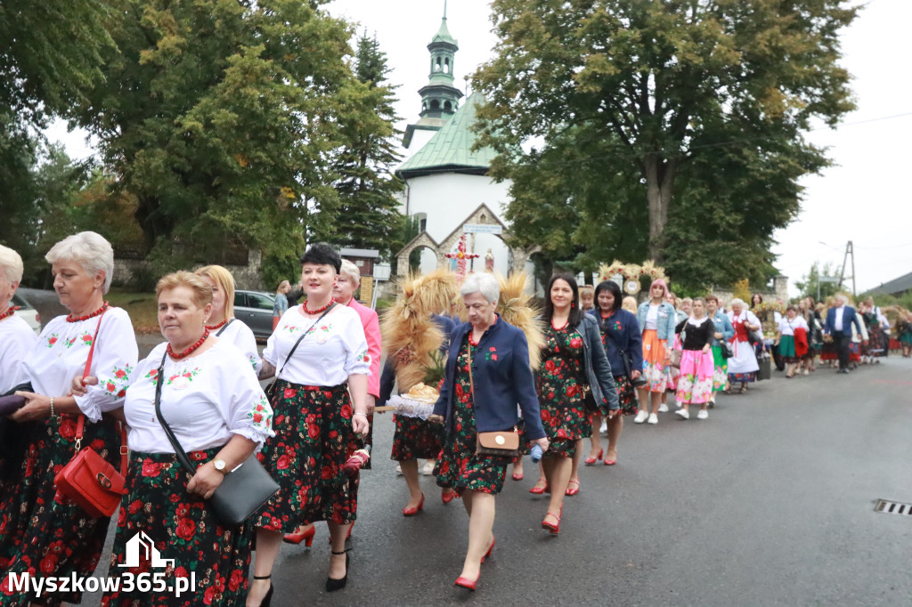 Fotorelacja I: Dożynki Powiatu Myszkowskiego w Niegowie