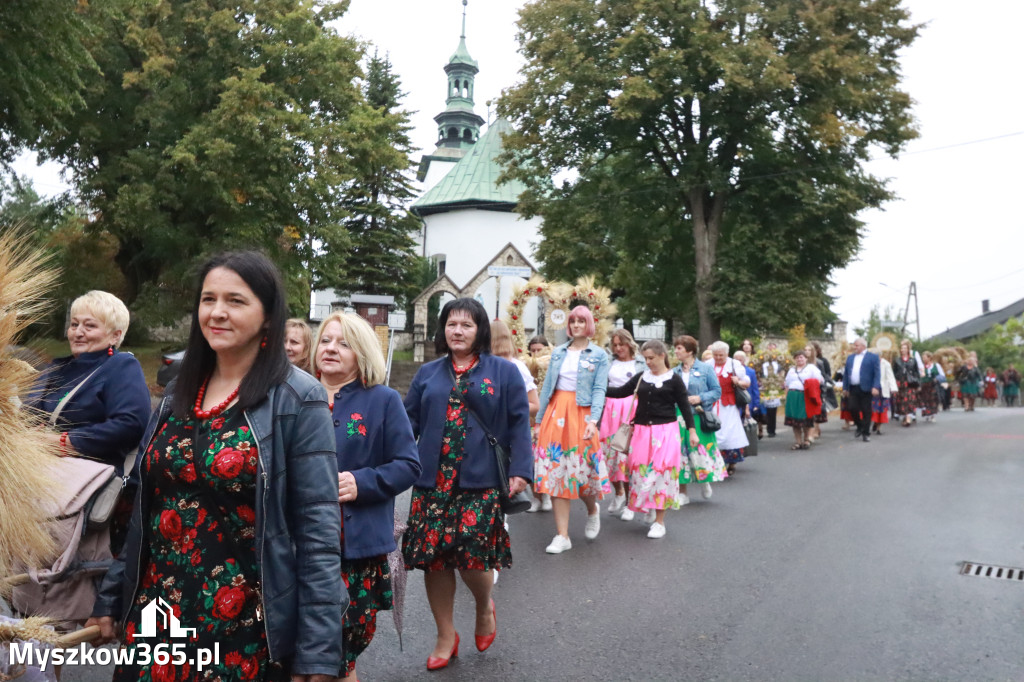 Fotorelacja I: Dożynki Powiatu Myszkowskiego w Niegowie