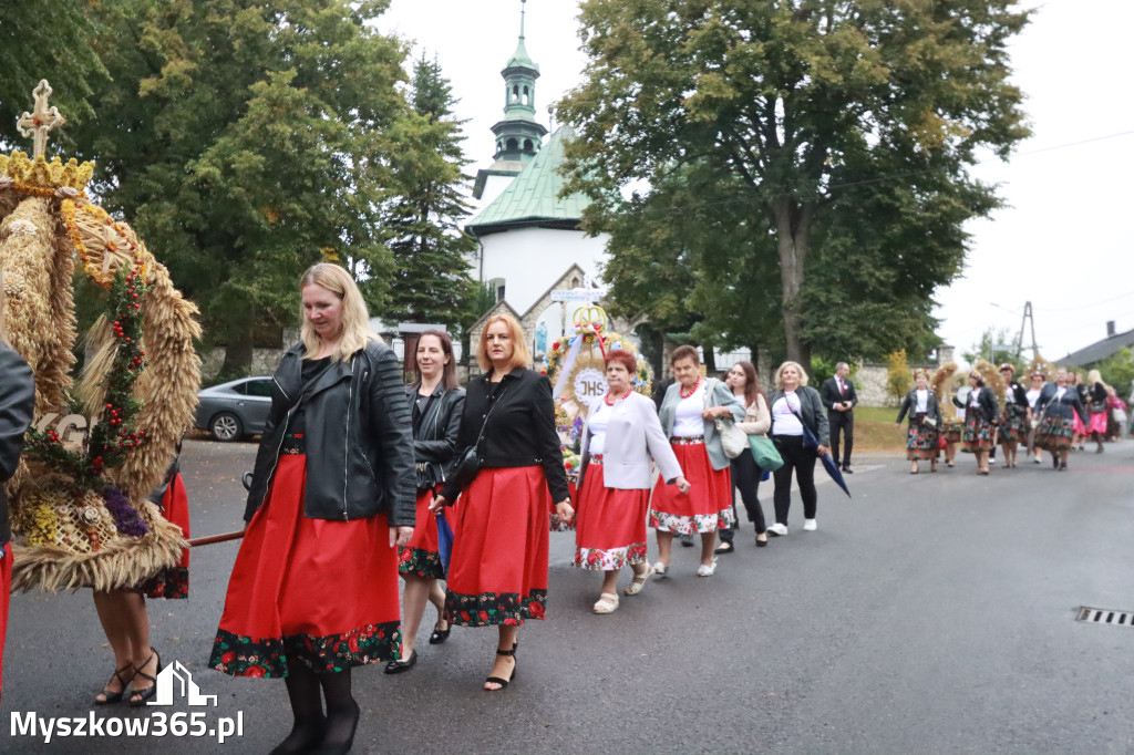Fotorelacja I: Dożynki Powiatu Myszkowskiego w Niegowie