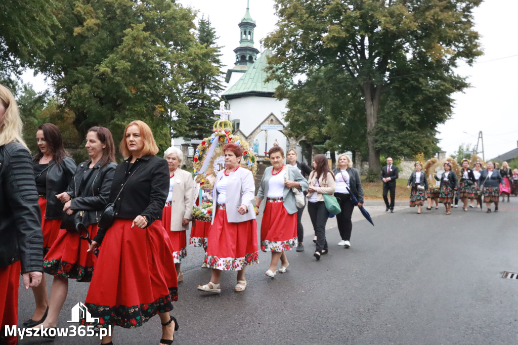 Fotorelacja I: Dożynki Powiatu Myszkowskiego w Niegowie