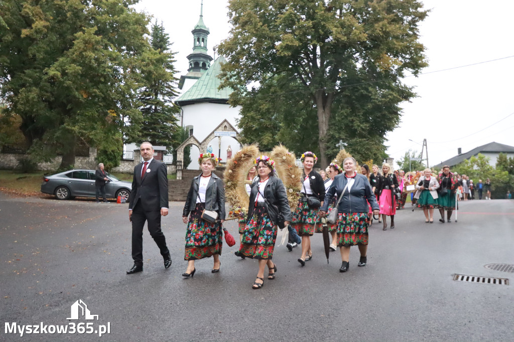 Fotorelacja I: Dożynki Powiatu Myszkowskiego w Niegowie