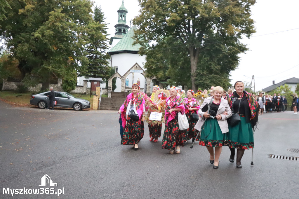 Fotorelacja I: Dożynki Powiatu Myszkowskiego w Niegowie