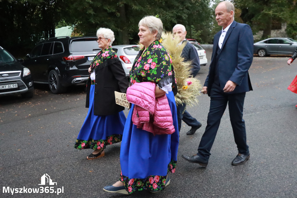 Fotorelacja I: Dożynki Powiatu Myszkowskiego w Niegowie