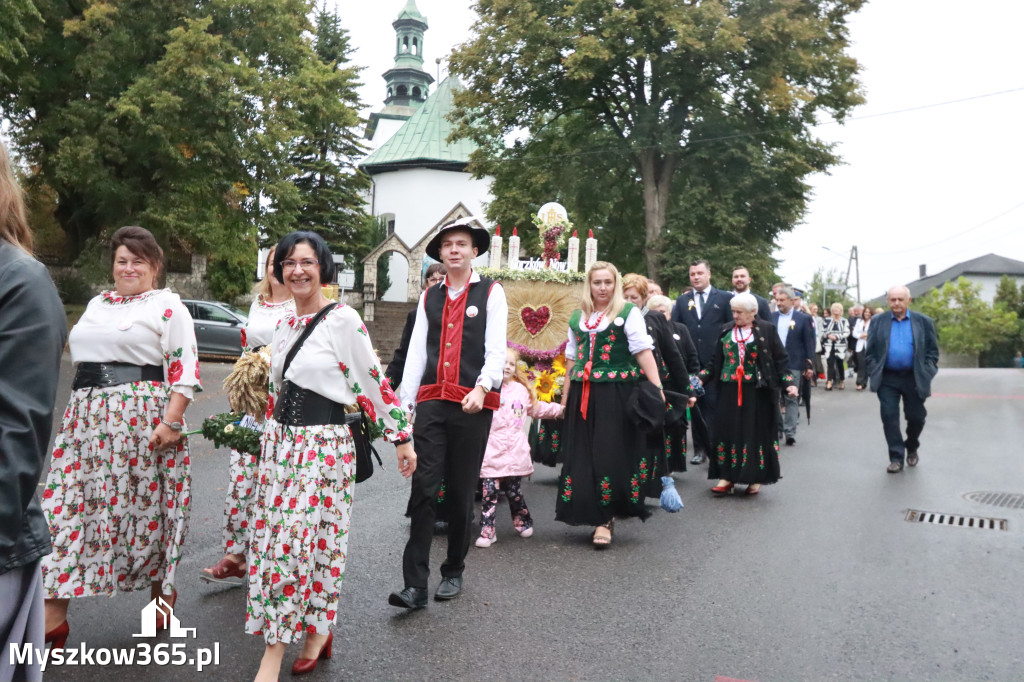 Fotorelacja I: Dożynki Powiatu Myszkowskiego w Niegowie