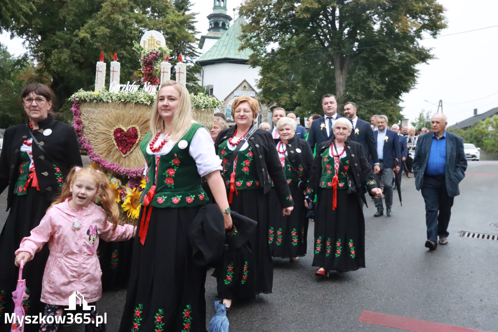 Fotorelacja I: Dożynki Powiatu Myszkowskiego w Niegowie