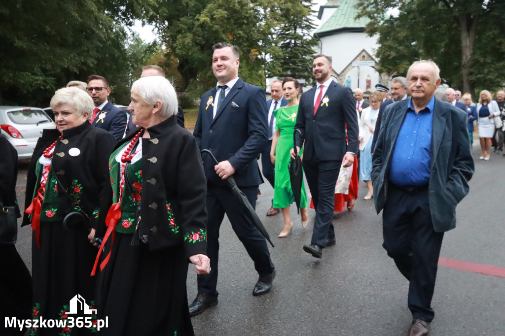Fotorelacja I: Dożynki Powiatu Myszkowskiego w Niegowie