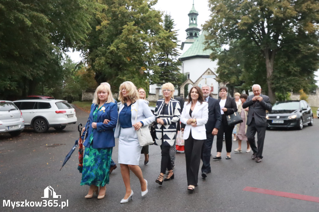 Fotorelacja I: Dożynki Powiatu Myszkowskiego w Niegowie