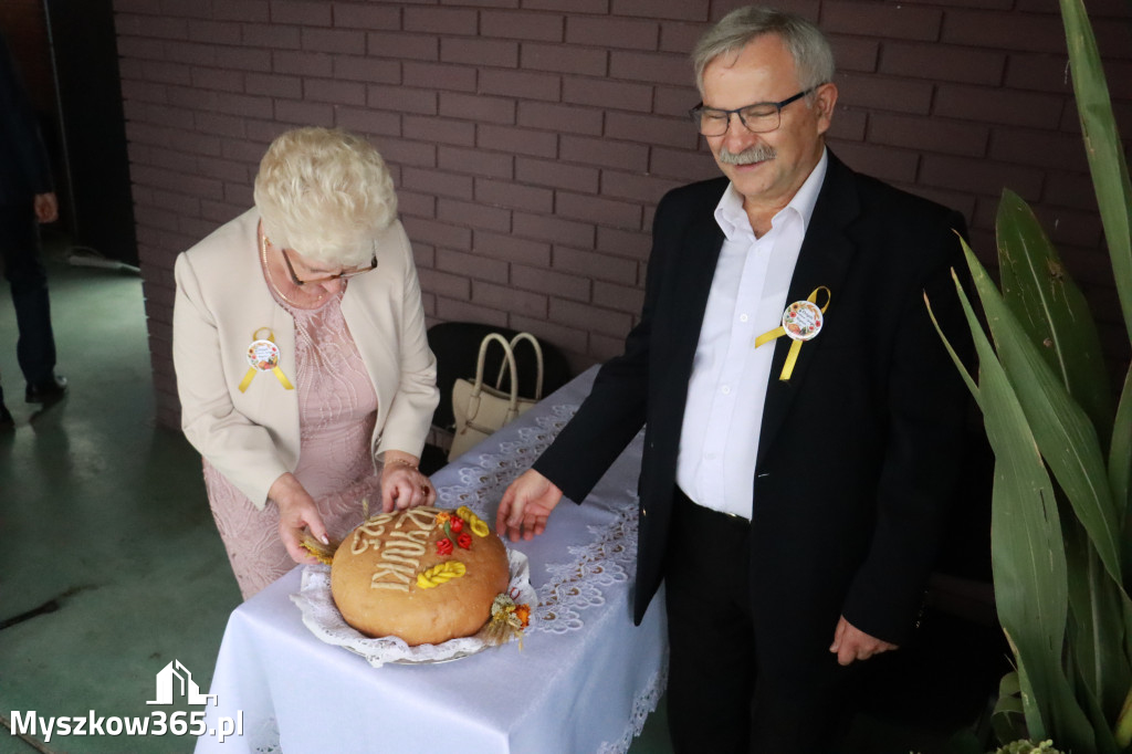 Fotorelacja II: Dożynki Powiatu Myszkowskiego w Niegowie