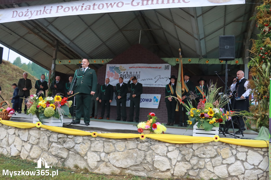 Fotorelacja II: Dożynki Powiatu Myszkowskiego w Niegowie
