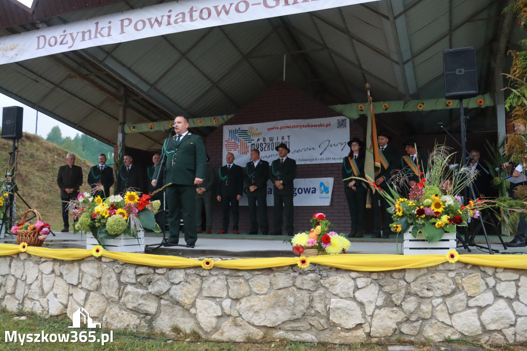 Fotorelacja II: Dożynki Powiatu Myszkowskiego w Niegowie