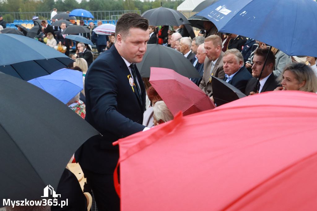 Fotorelacja II: Dożynki Powiatu Myszkowskiego w Niegowie