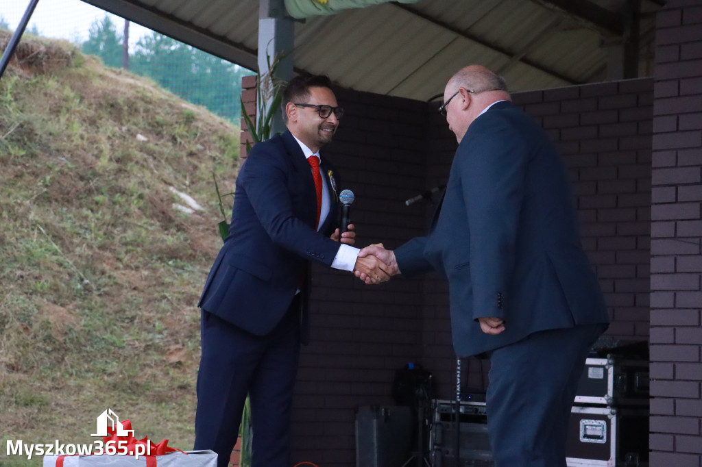 Fotorelacja II: Dożynki Powiatu Myszkowskiego w Niegowie