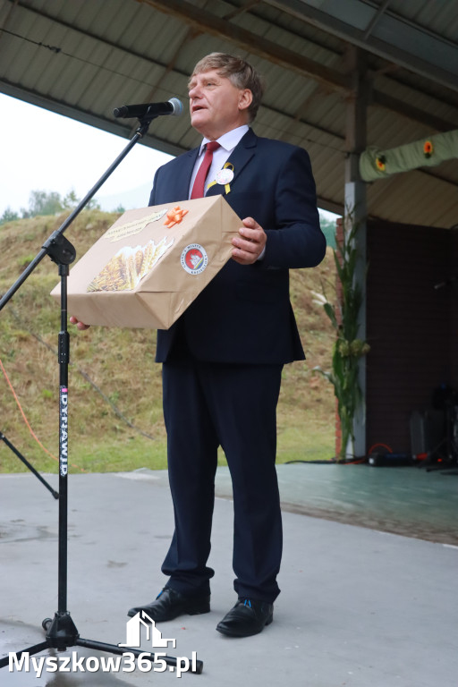 Fotorelacja II: Dożynki Powiatu Myszkowskiego w Niegowie