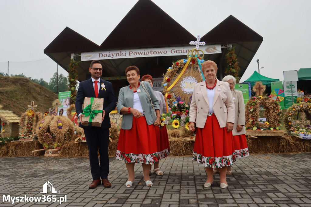Fotorelacja III: Dożynki Powiatu Myszkowskiego w Niegowie