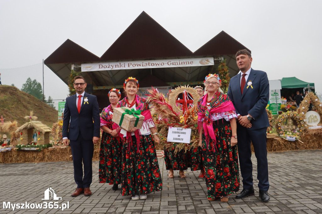 Fotorelacja III: Dożynki Powiatu Myszkowskiego w Niegowie