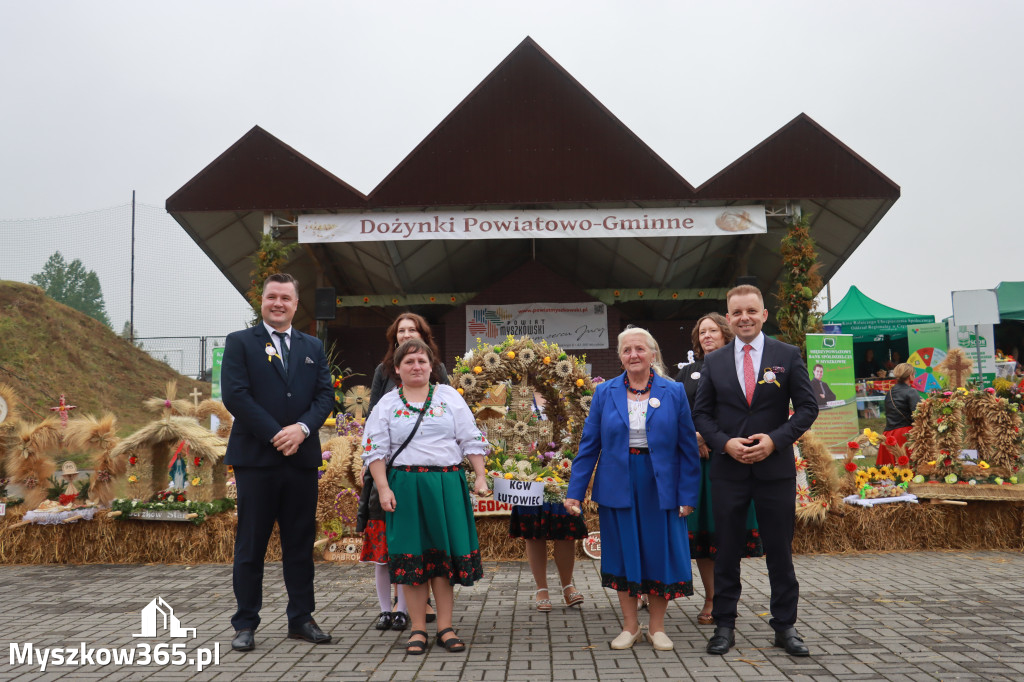 Fotorelacja III: Dożynki Powiatu Myszkowskiego w Niegowie