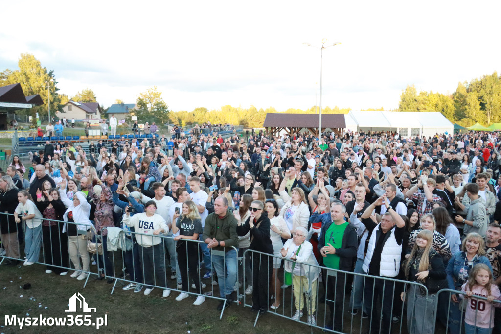 Fotorelacja IV: Dożynki Powiatu Myszkowskiego w Niegowie (niedziela)
