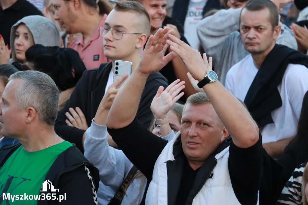 Fotorelacja IV: Dożynki Powiatu Myszkowskiego w Niegowie (niedziela)