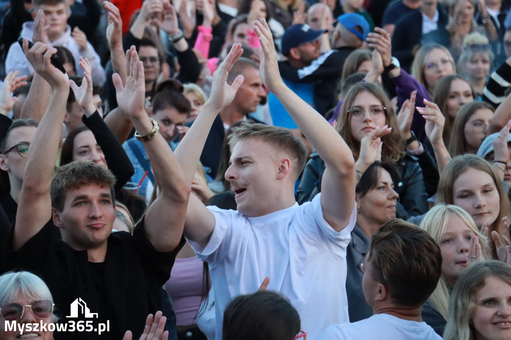 Fotorelacja IV: Dożynki Powiatu Myszkowskiego w Niegowie (niedziela)
