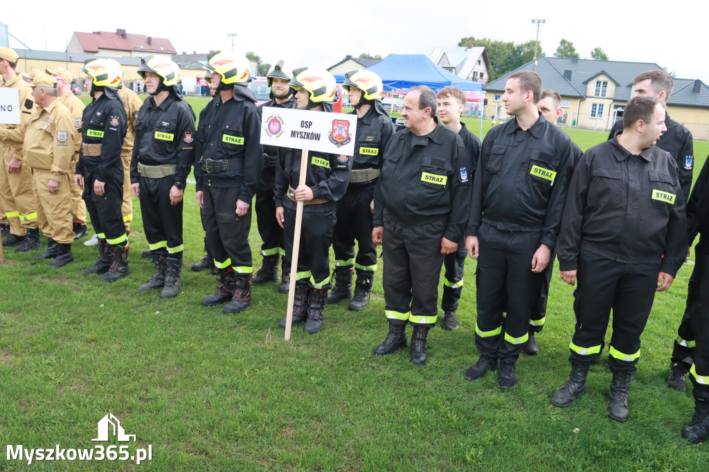 Fotorelacja I: Powiatowe Zawody Pożarnicze 2025 w Niegowie