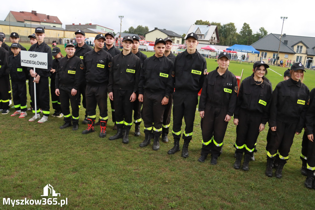 Fotorelacja I: Powiatowe Zawody Pożarnicze 2025 w Niegowie