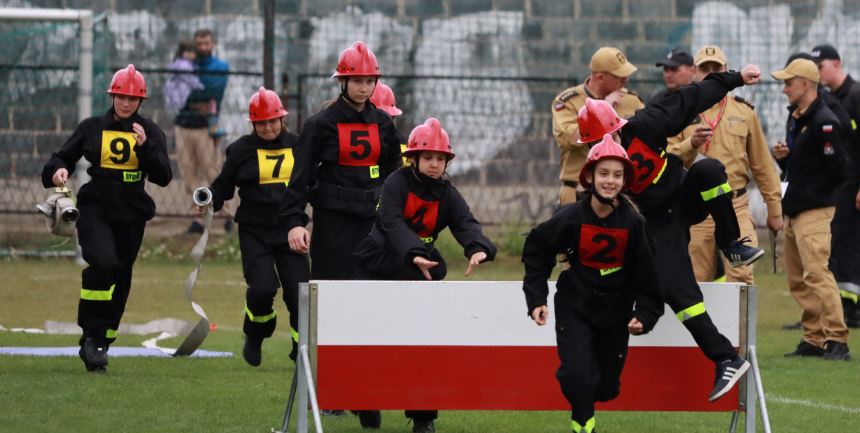 Fotorelacja II: Powiatowe Zawody Pożarnicze 2025 w Niegowie