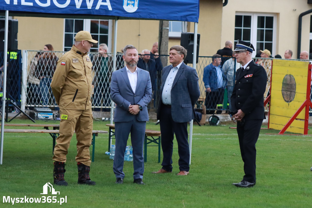 Fotorelacja II: Powiatowe Zawody Pożarnicze 2025 w Niegowie