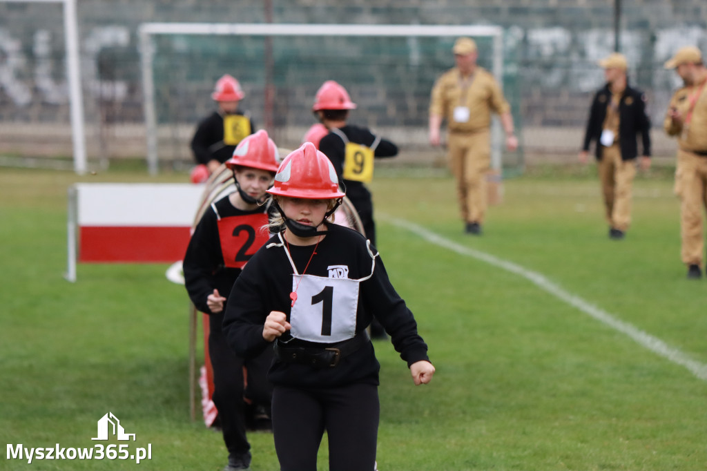Fotorelacja II: Powiatowe Zawody Pożarnicze 2025 w Niegowie