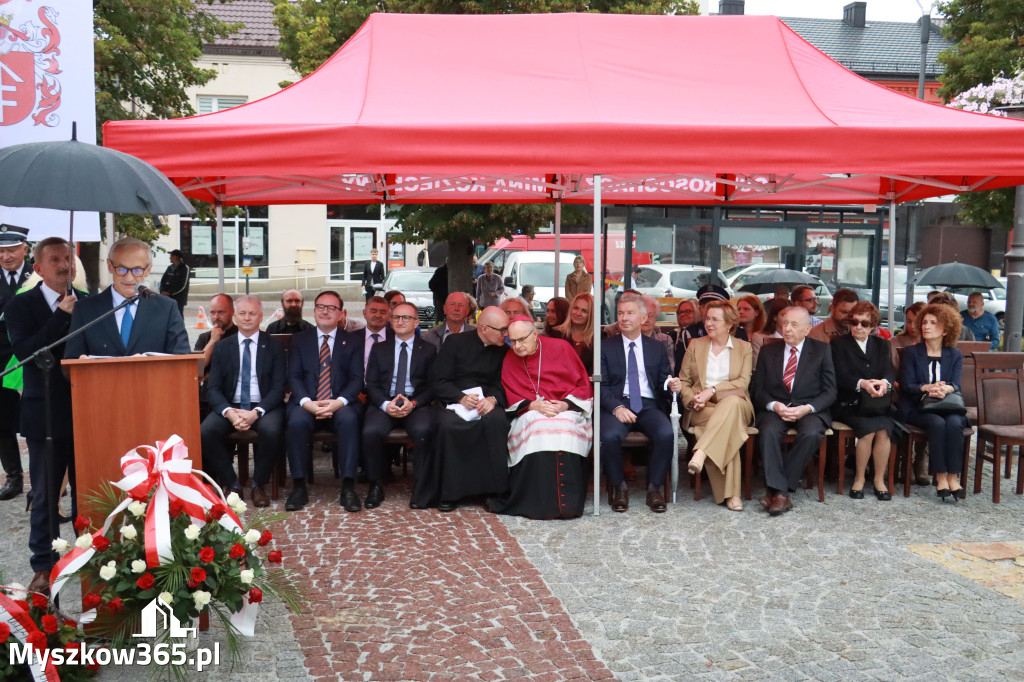 Fotorelacja: Uroczystość Odsłonięcia Pomnika Krystyna I z Koziegłów herbu Lis.