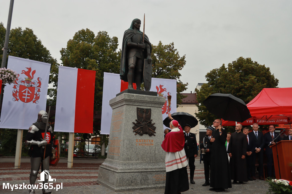 Fotorelacja: Uroczystość Odsłonięcia Pomnika Krystyna I z Koziegłów herbu Lis.