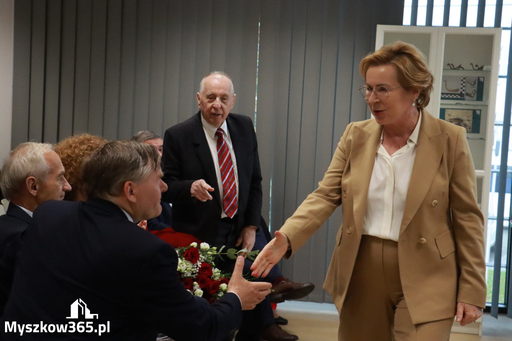 Fotorelacja: Uroczystość Odsłonięcia Pomnika Krystyna I z Koziegłów herbu Lis.