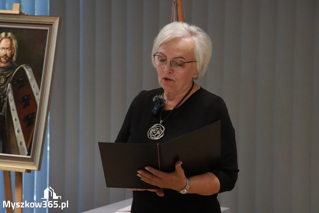 Fotorelacja: Uroczyste Odsłonięcie gabloty KOZIOŁEK ŁĄCZY LUDZI