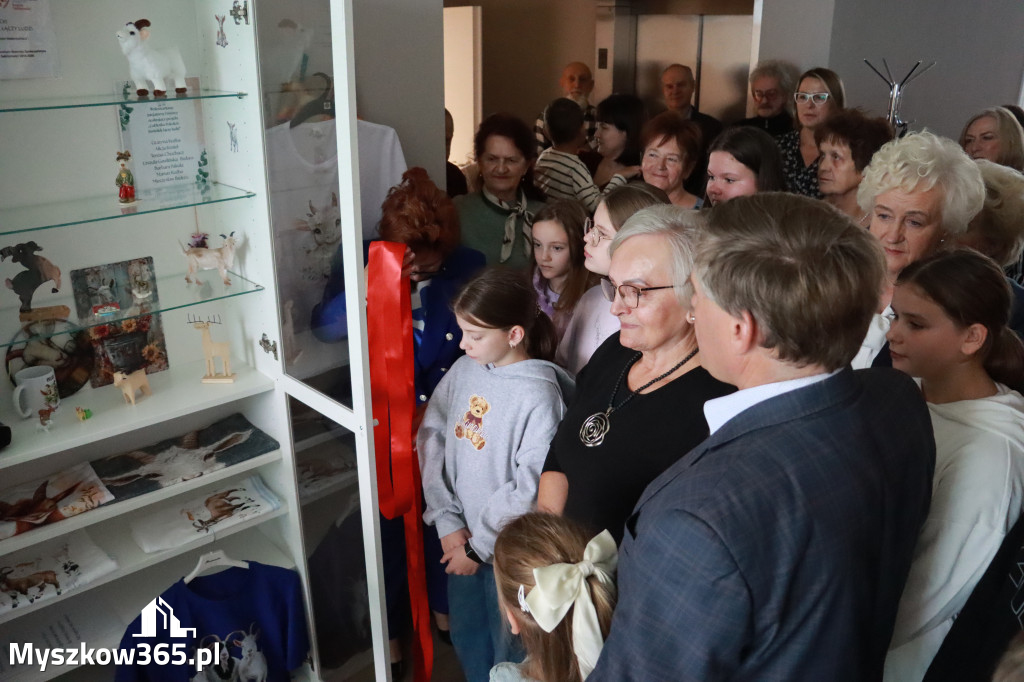 Fotorelacja: Uroczyste Odsłonięcie gabloty KOZIOŁEK ŁĄCZY LUDZI