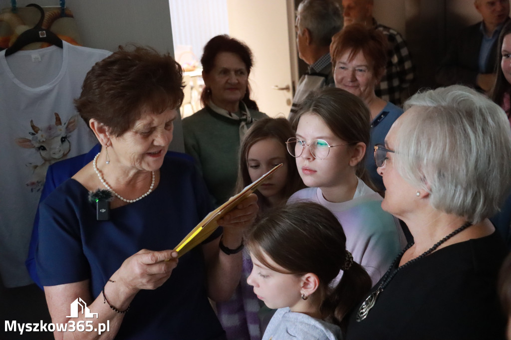 Fotorelacja: Uroczyste Odsłonięcie gabloty KOZIOŁEK ŁĄCZY LUDZI