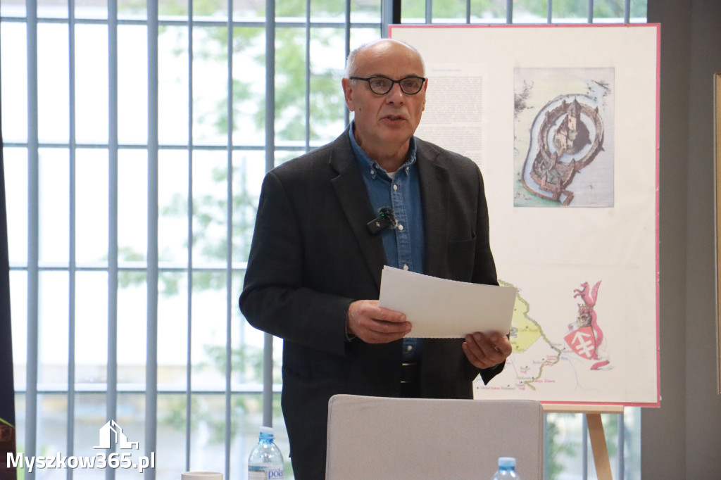 Fotorelacja: Uroczyste Odsłonięcie gabloty KOZIOŁEK ŁĄCZY LUDZI