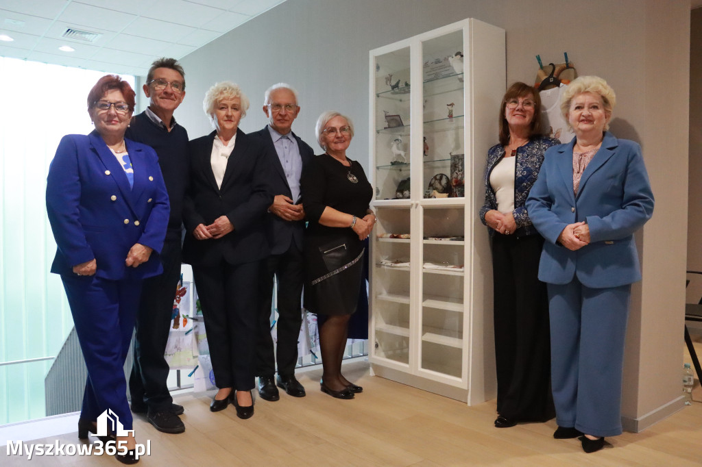 Fotorelacja: Uroczyste Odsłonięcie gabloty KOZIOŁEK ŁĄCZY LUDZI