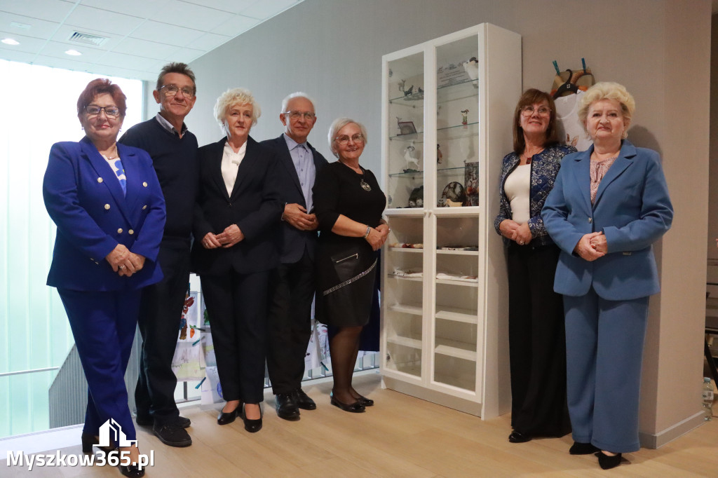 Fotorelacja: Uroczyste Odsłonięcie gabloty KOZIOŁEK ŁĄCZY LUDZI